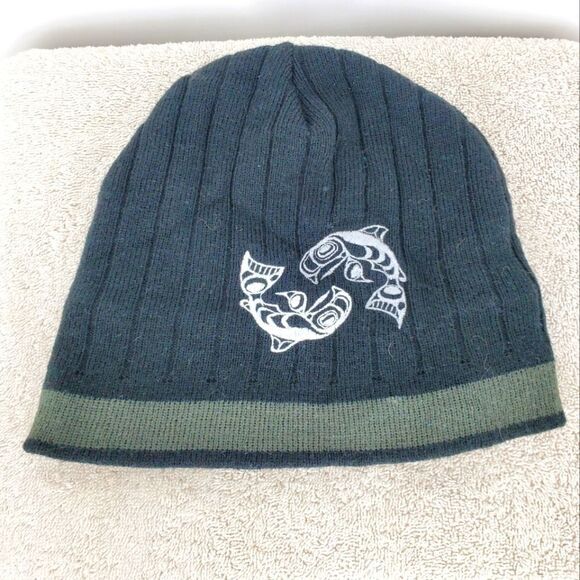 Native Origins Fleece Lined Ribbed Knit Black and Green Cap With Fish Design OS - Picture 1 of 4